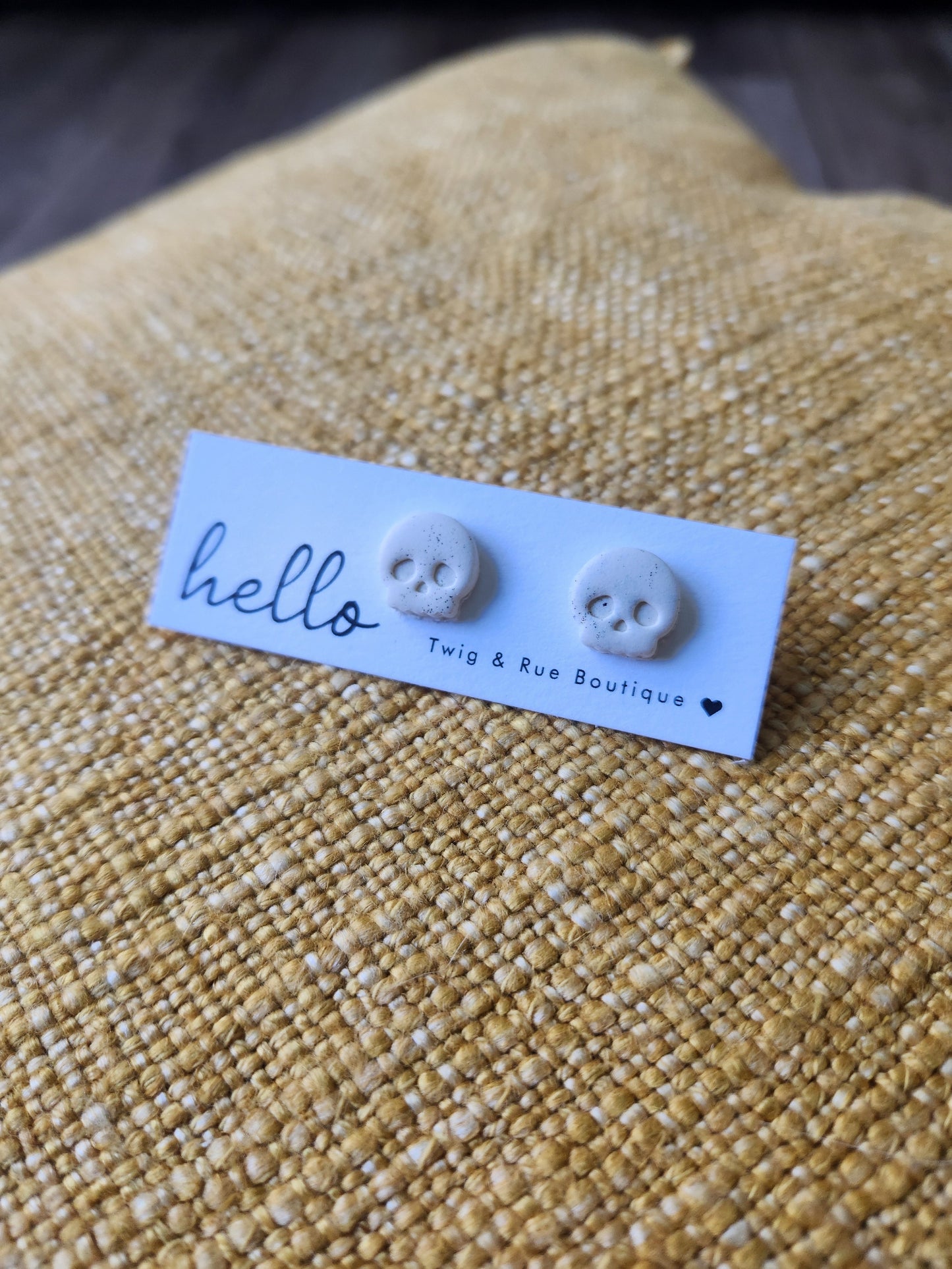 Fall clay studs