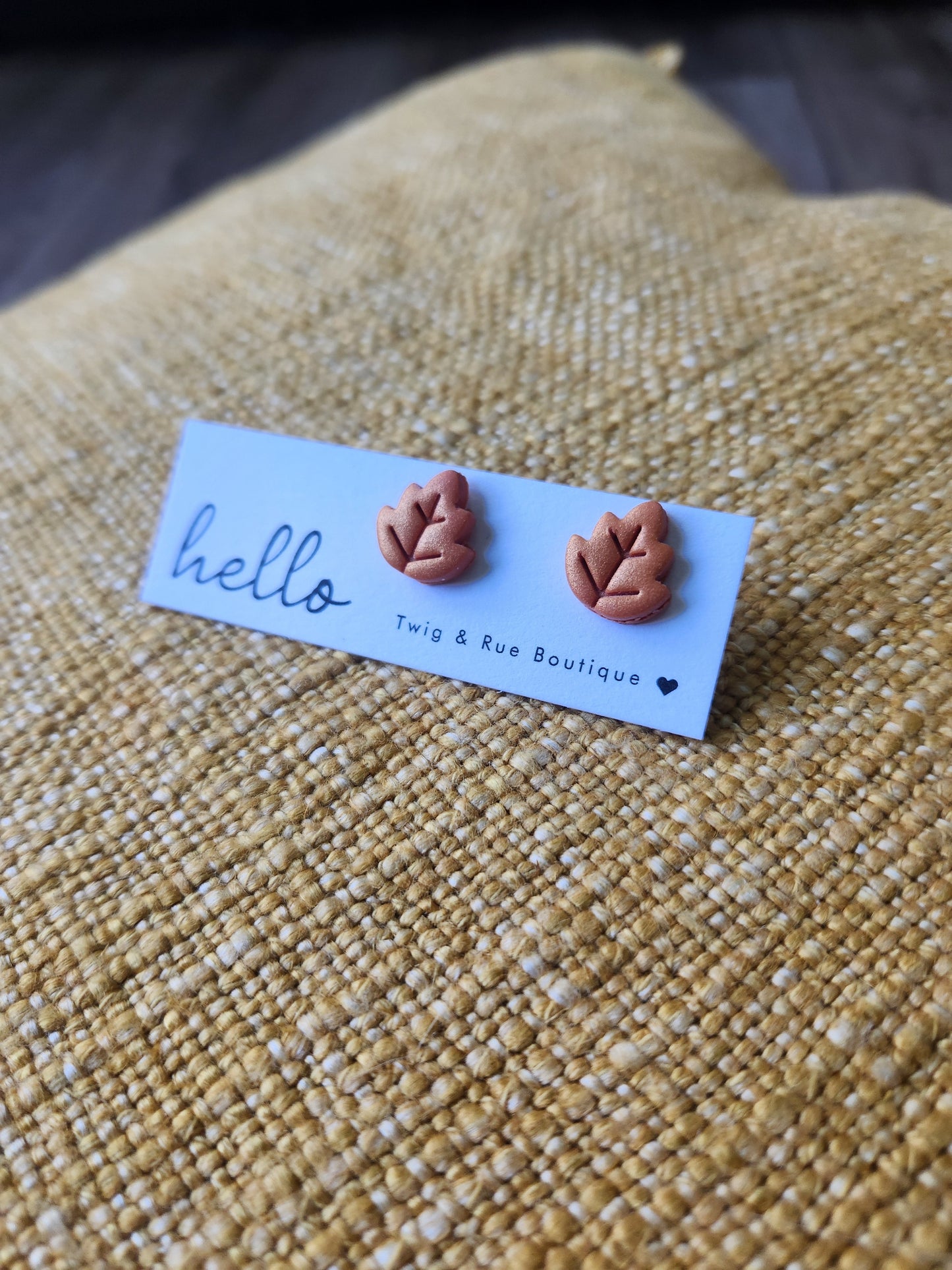 Fall clay studs