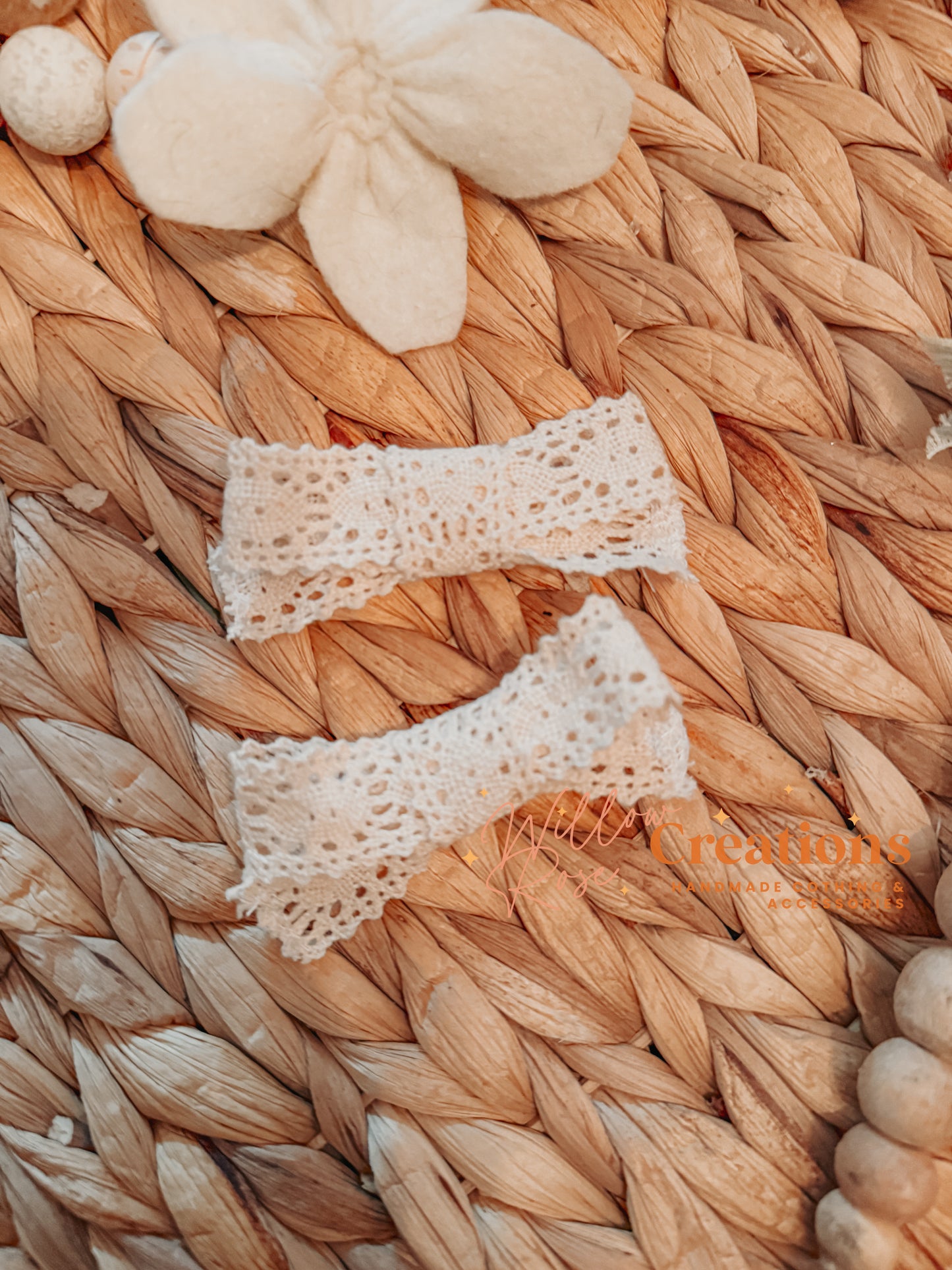 Lace Micro Paisley