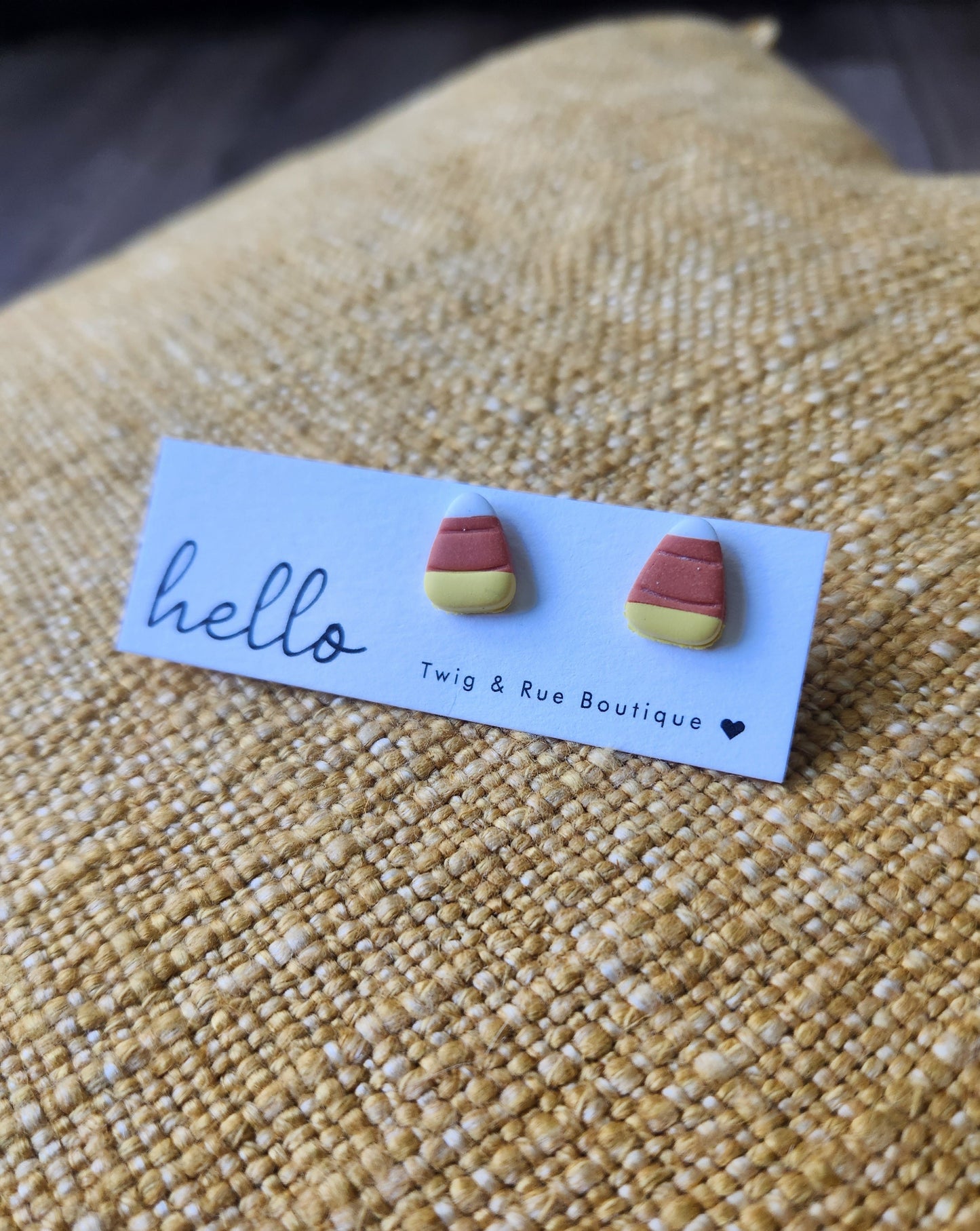 Fall clay studs