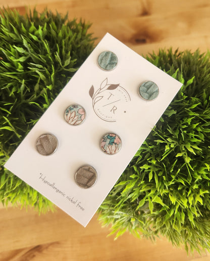Triple Leather button sets