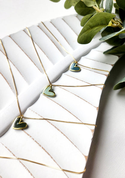 Gold heart necklace